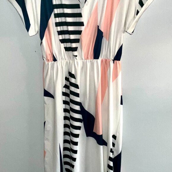 V Neck Short Sleeve Knee Length Dress XL(14) - Picture 5 of 5